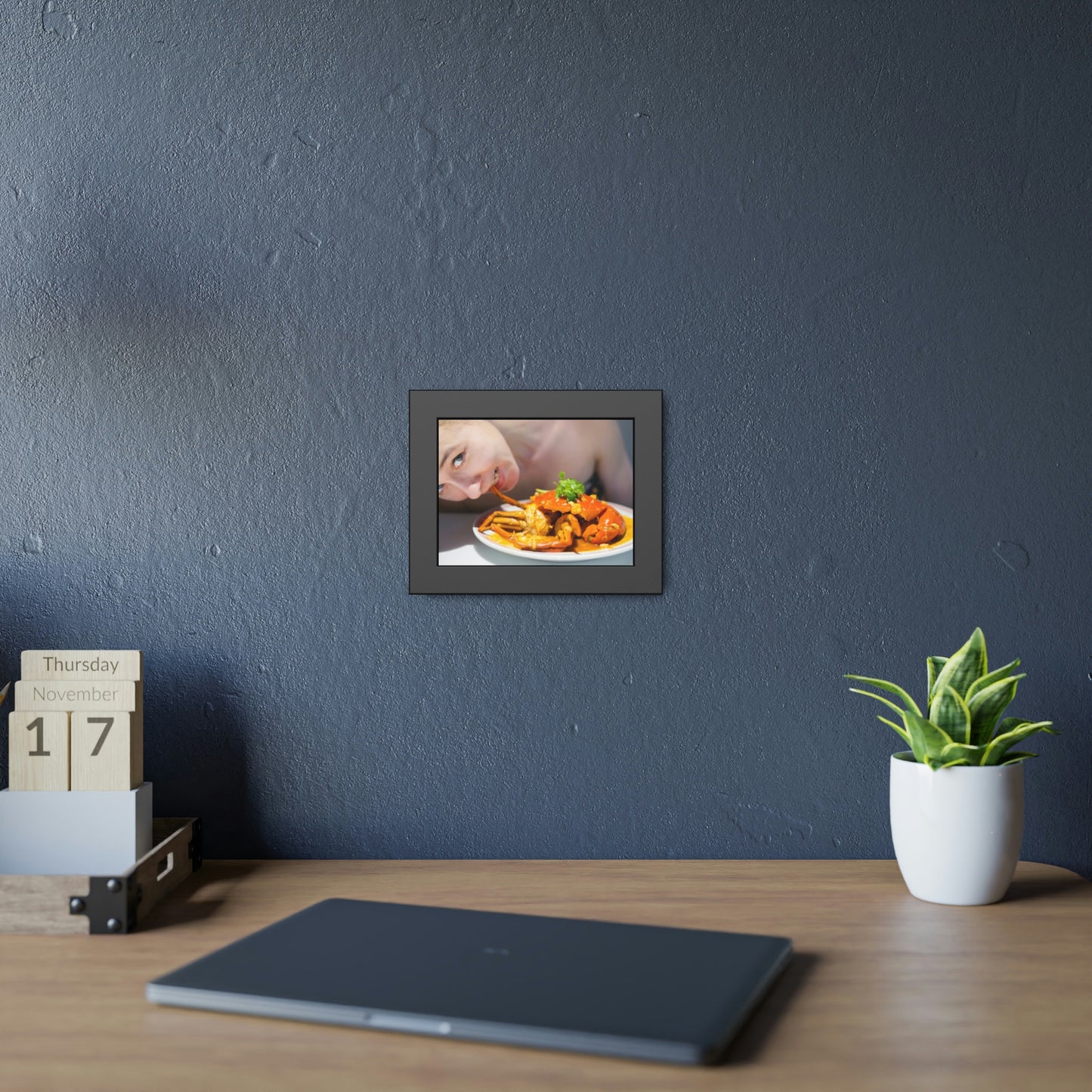 Framed Paper Poster - SG Food Series (Chilli Crab)