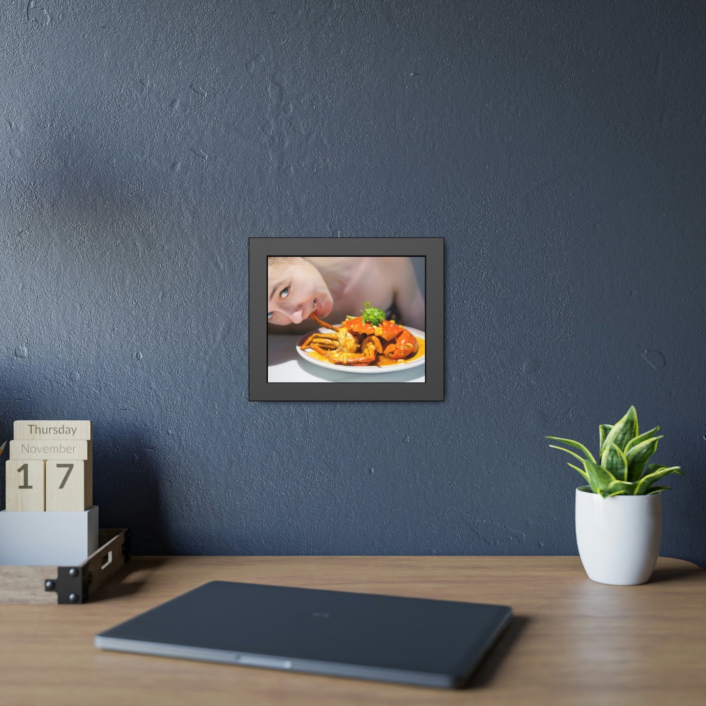 Framed Paper Poster - SG Food Series (Chilli Crab)