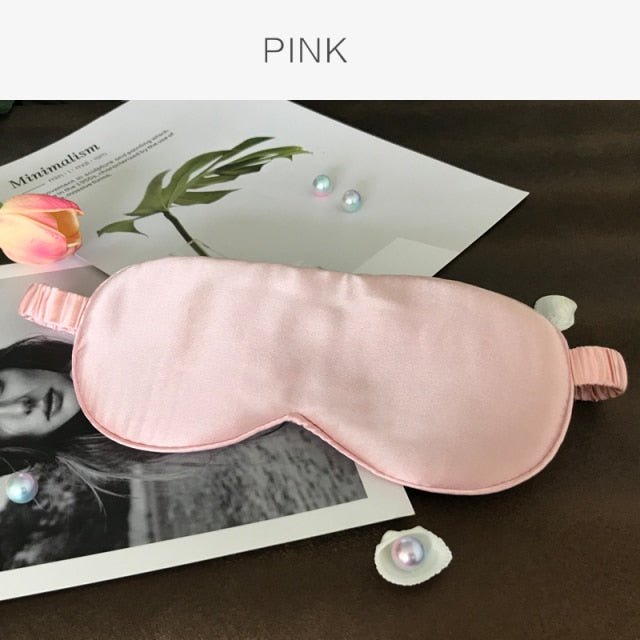 How silk sleep masks work?